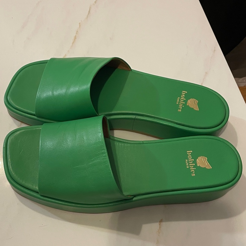 Bobbies “Paris” Green Women's Slide Sandals